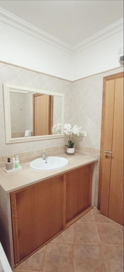 Recanto Das Tertulias - Apartamento 3 Quartos - Perfeito Para Familias E Amigos Apartment Lagos Bagian luar foto