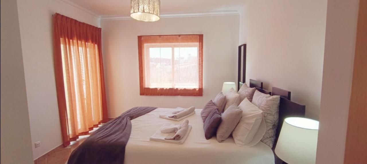 Recanto Das Tertulias - Apartamento 3 Quartos - Perfeito Para Familias E Amigos Apartment Lagos Bagian luar foto