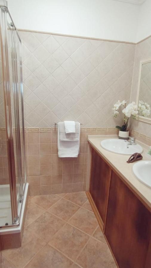 Recanto Das Tertulias - Apartamento 3 Quartos - Perfeito Para Familias E Amigos Apartment Lagos Bagian luar foto